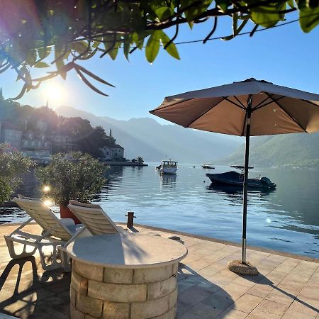 Apartment Stern Perast Bagian luar foto